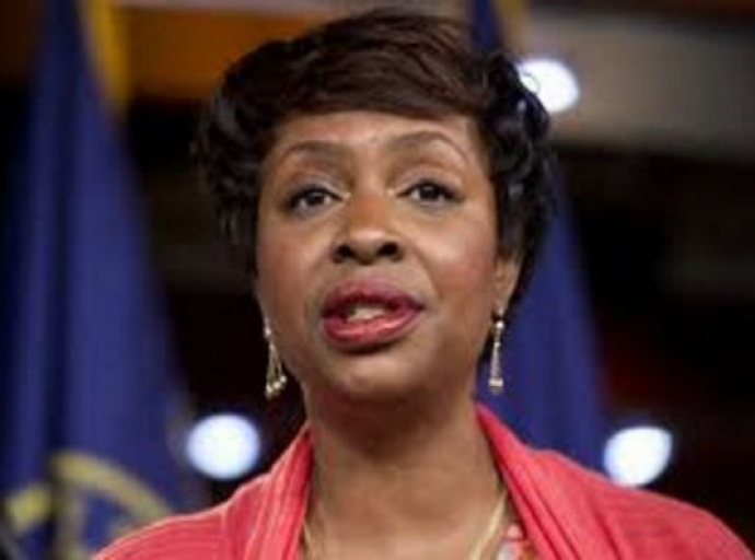 Caribbean American Lawmaker Treatment of Migrants Probed